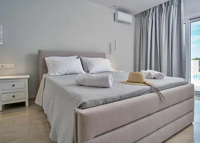 Mini Tsaros Άγιος Στέφανος